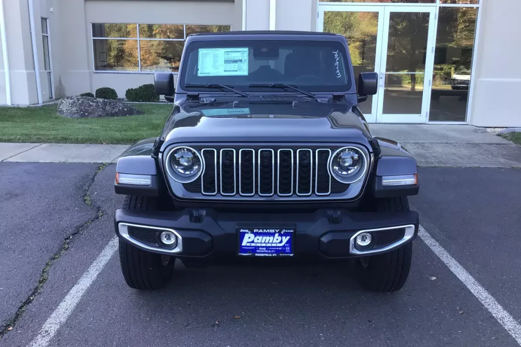 2025 Jeep Wrangler Sahara photo 1