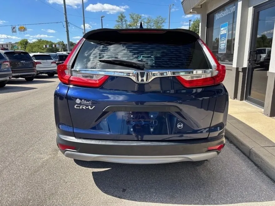 2018 Honda CR-V LX photo 1