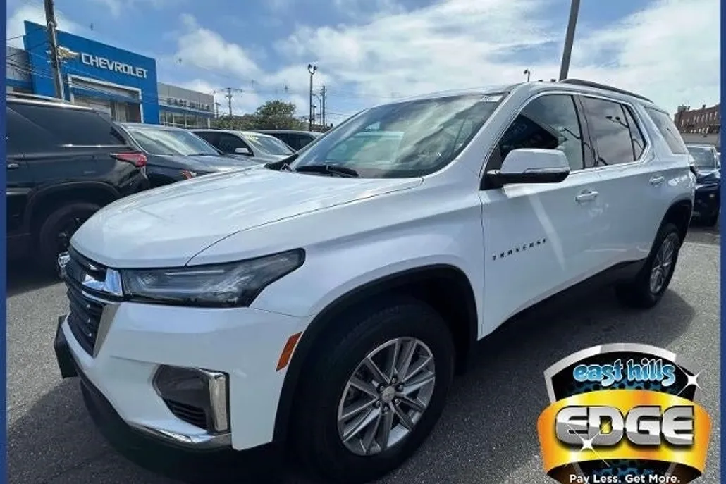 2023 Chevrolet Traverse Cloth 1LT photo 1