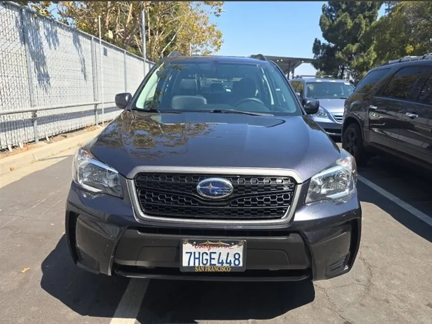 2015 Subaru Forester 2.0XT Premium photo 1