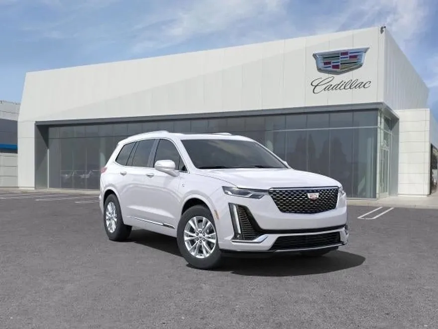 2025 Cadillac XT6 Luxury photo 1