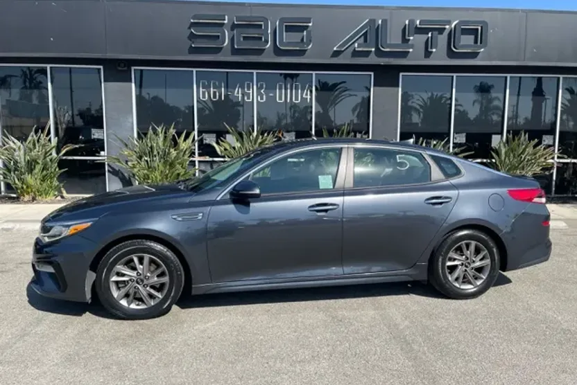 2020 Kia Optima LX SE photo 1