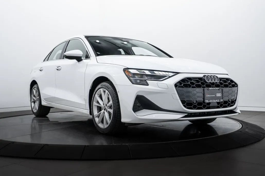 2025 Audi A3 Premium photo 1
