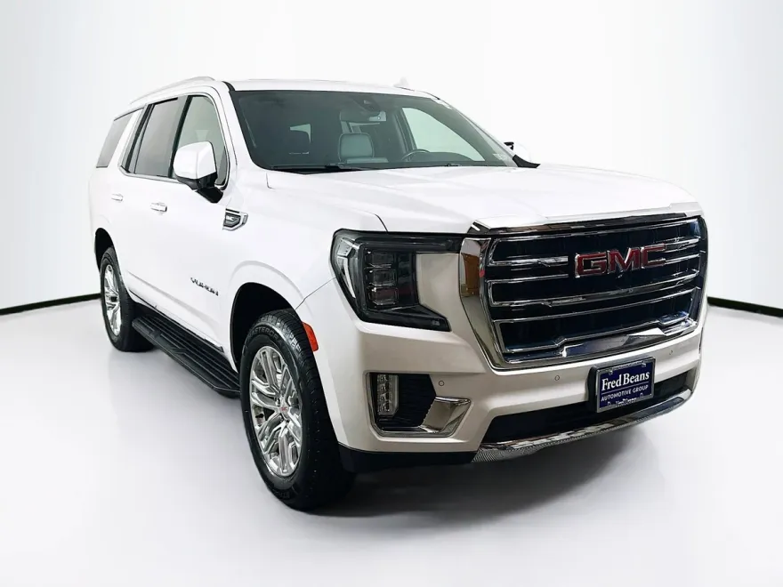 2022 Gmc Yukon SLT photo 1