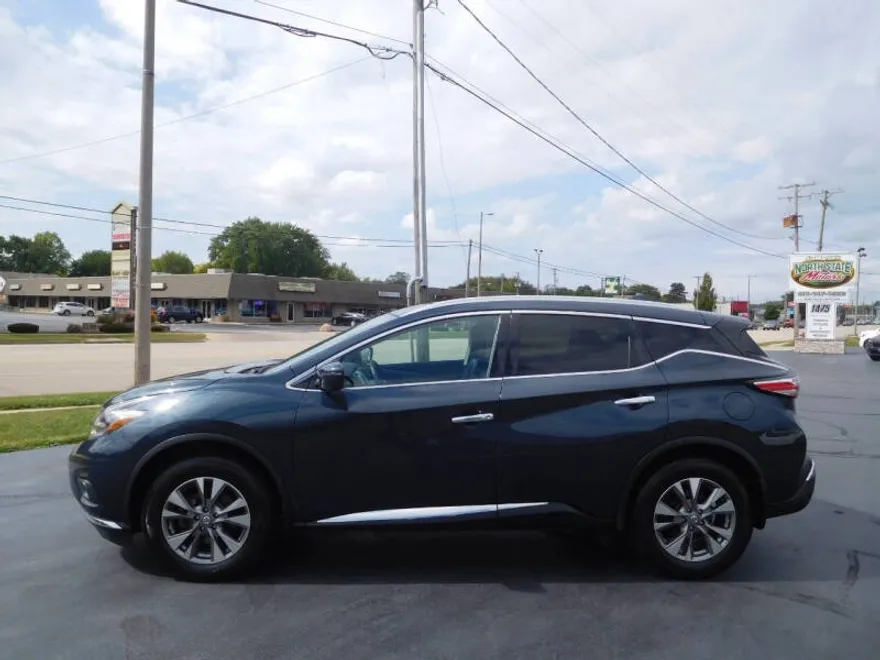 2018 Nissan Murano SL photo 1