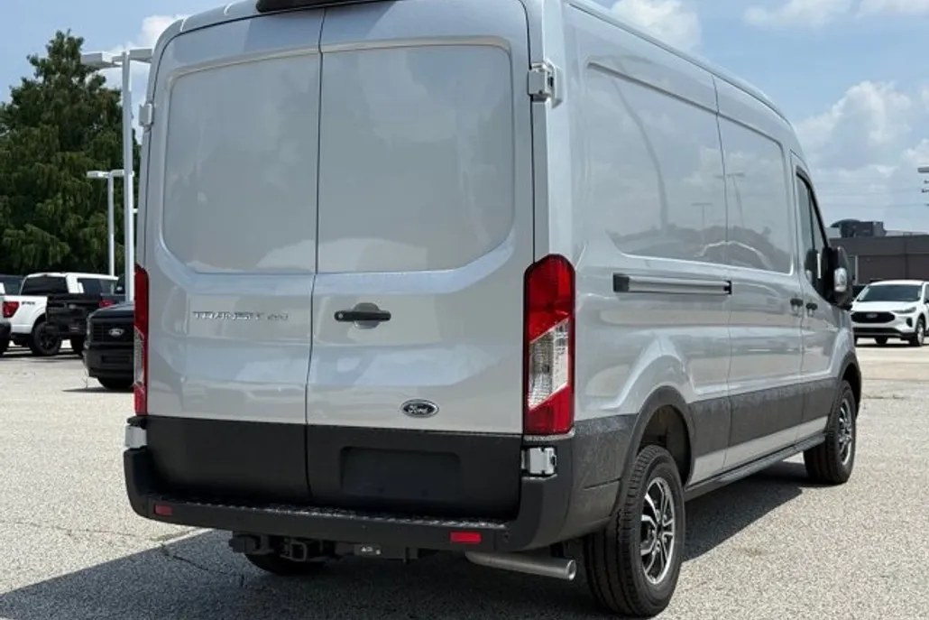 2025 Ford Transit photo 1