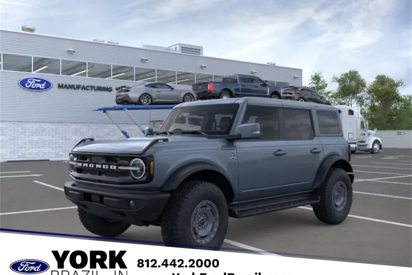 2025 Ford Bronco Outer Banks photo 1