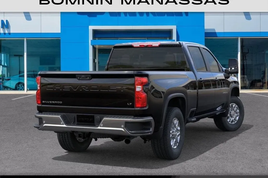 2025 Chevrolet Silverado 2500HD LT photo 1