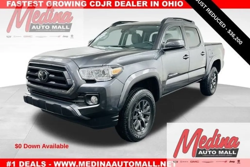 2023 Toyota Tacoma SR5 Double Cab V6 photo 1