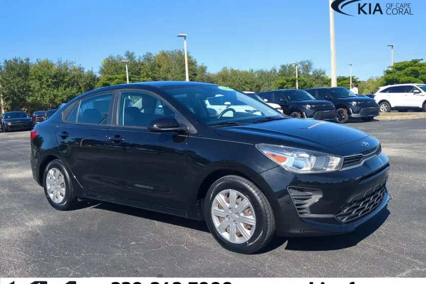 2021 Kia Rio LX photo 1