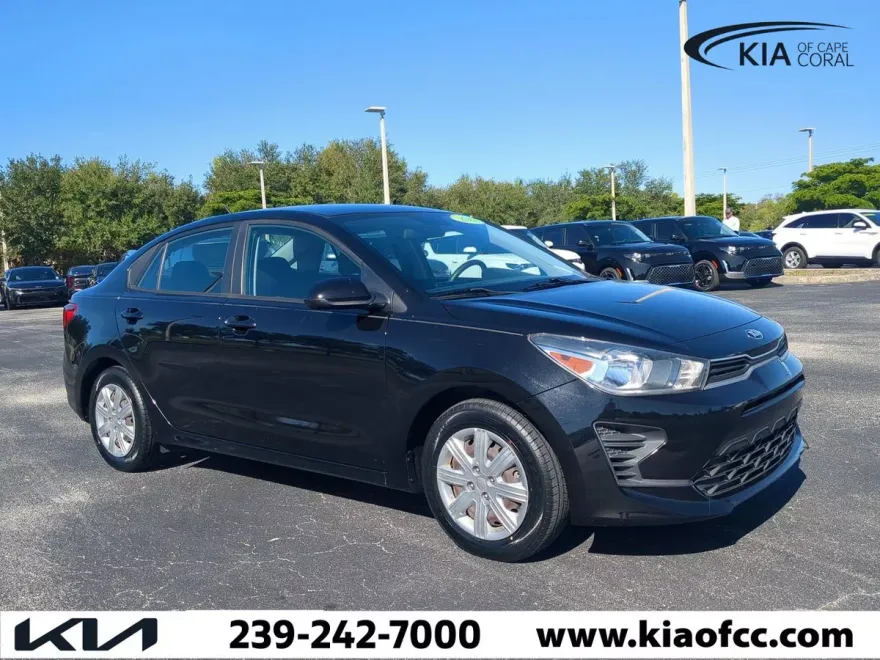 2021 Kia Rio LX photo 1