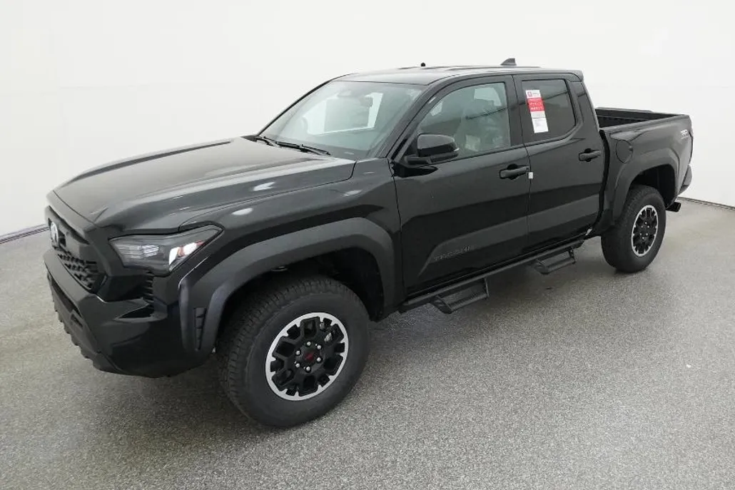 2025 Toyota Tacoma TRD Off-Road 4x4 Double Cab photo 1