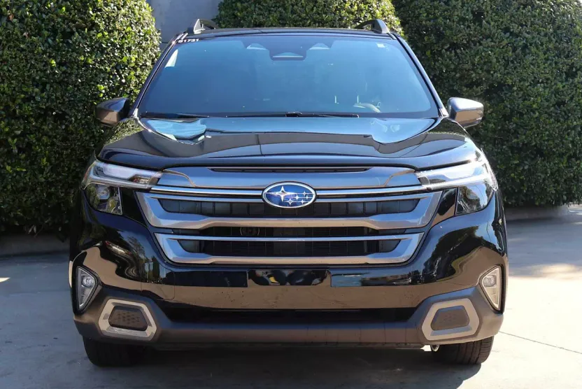 2025 Subaru Forester Limited photo 1
