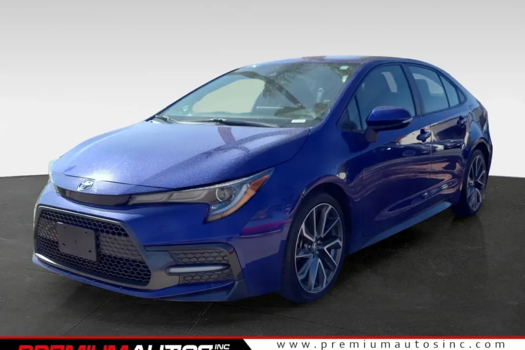 2022 Toyota Corolla SE photo 1