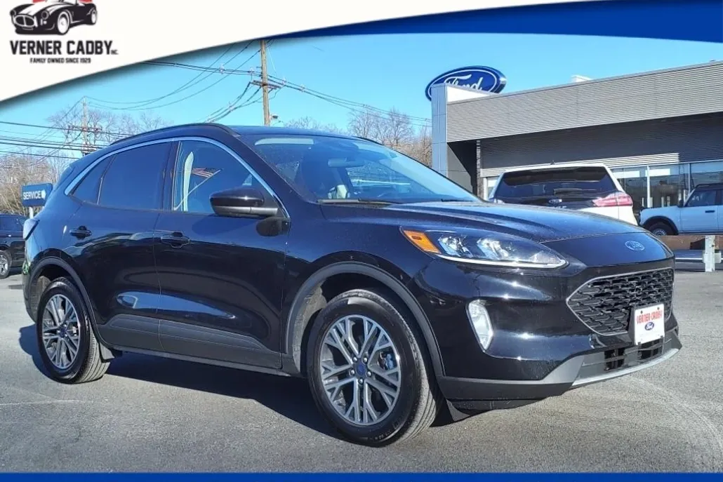 2020 Ford Escape SEL photo 1