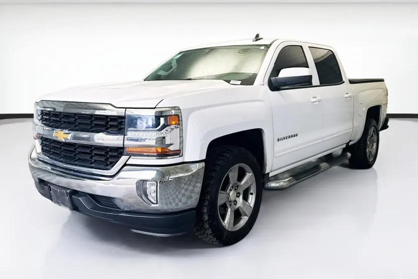 2018 Chevrolet Silverado 1500 LT1 photo 1