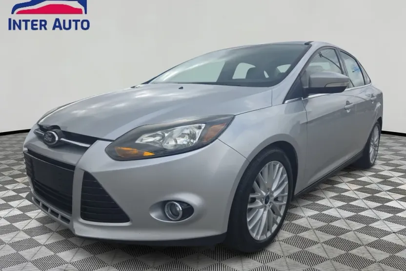 2014 Ford Focus Titanium photo 1