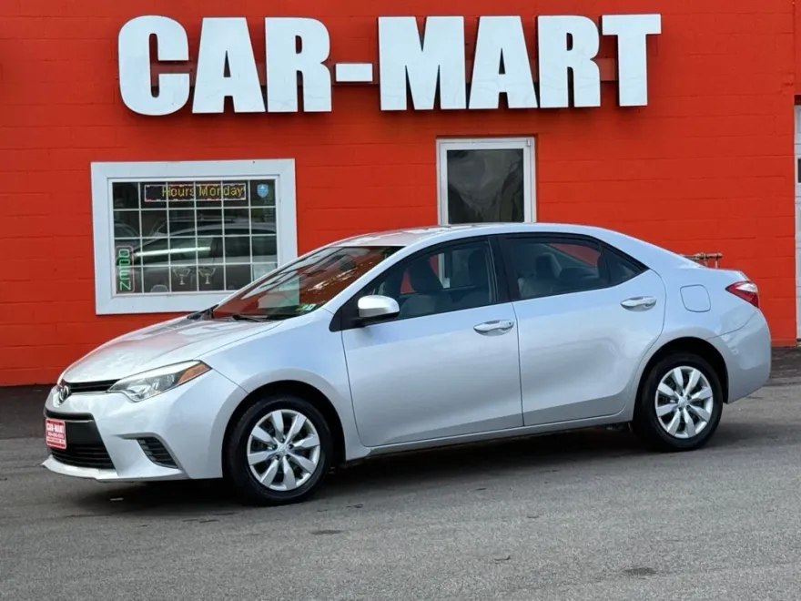 2016 Toyota Corolla L photo 1