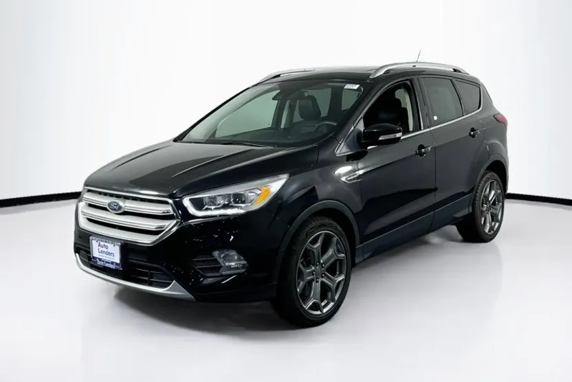 2019 Ford Escape Titanium photo 1