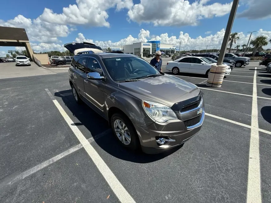 2012 Chevrolet Equinox LTZ photo 1