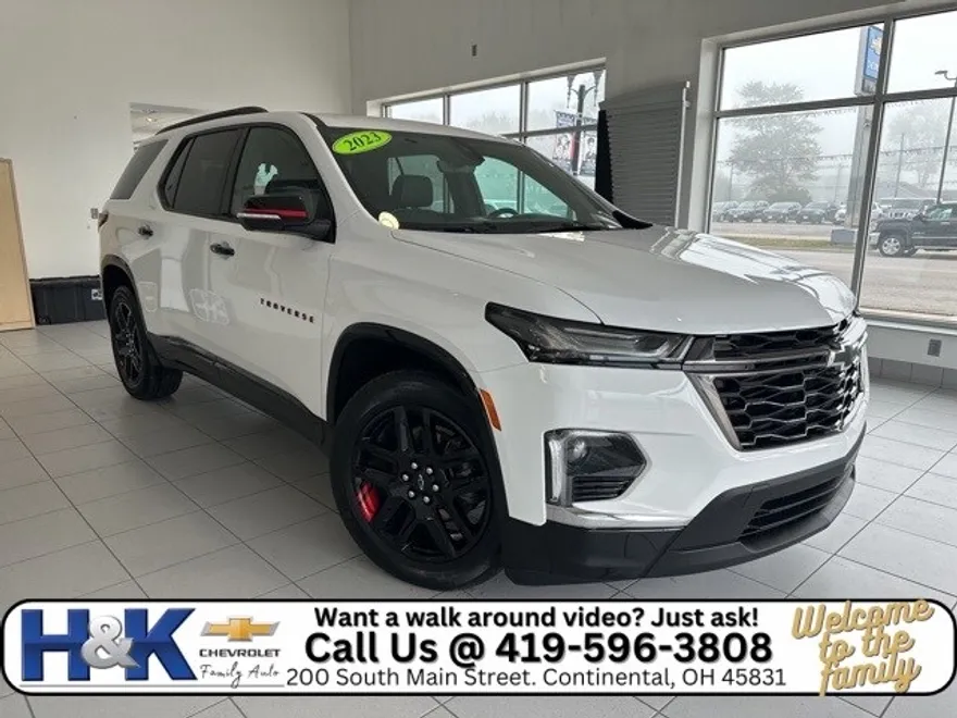 2023 Chevrolet Traverse Premier photo 1