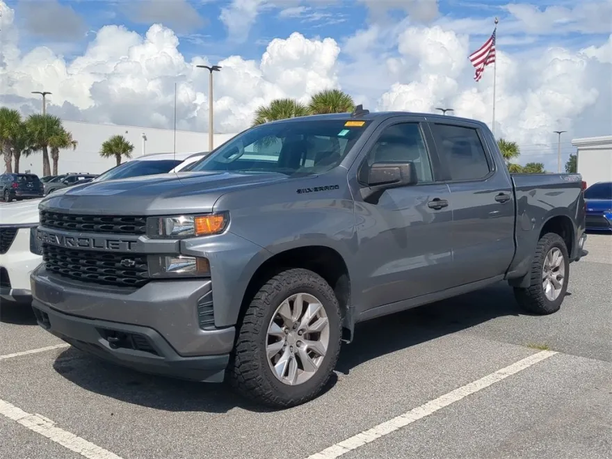 2021 Chevrolet Silverado 1500 Custom photo 1