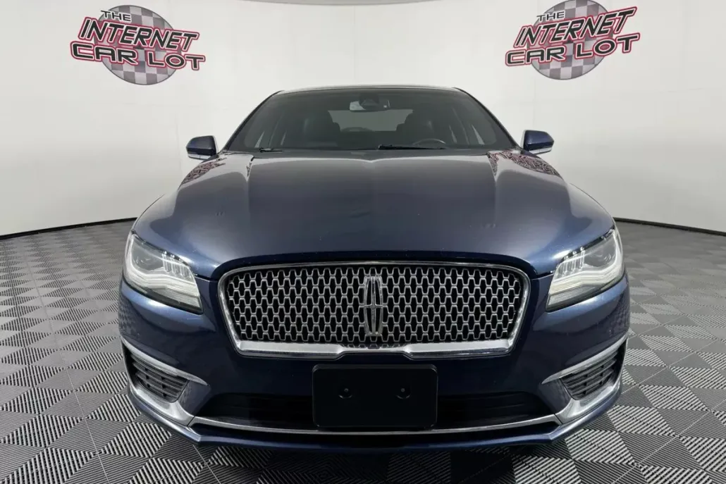 2017 Lincoln MKZ Reserve photo 1