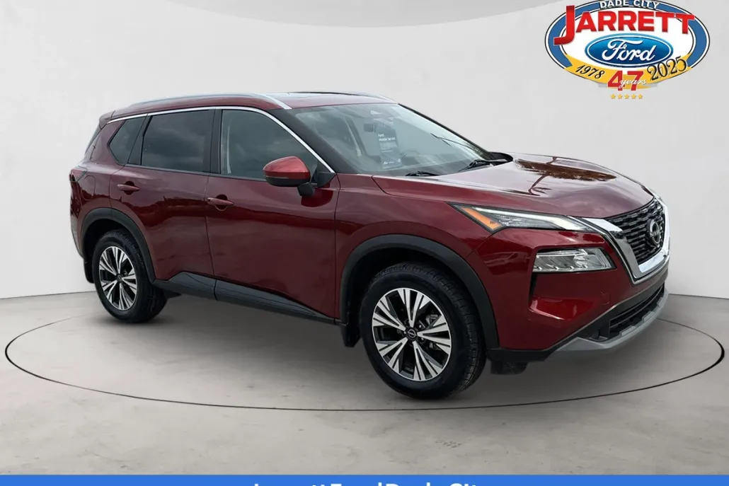 2023 Nissan Rogue SV photo 1