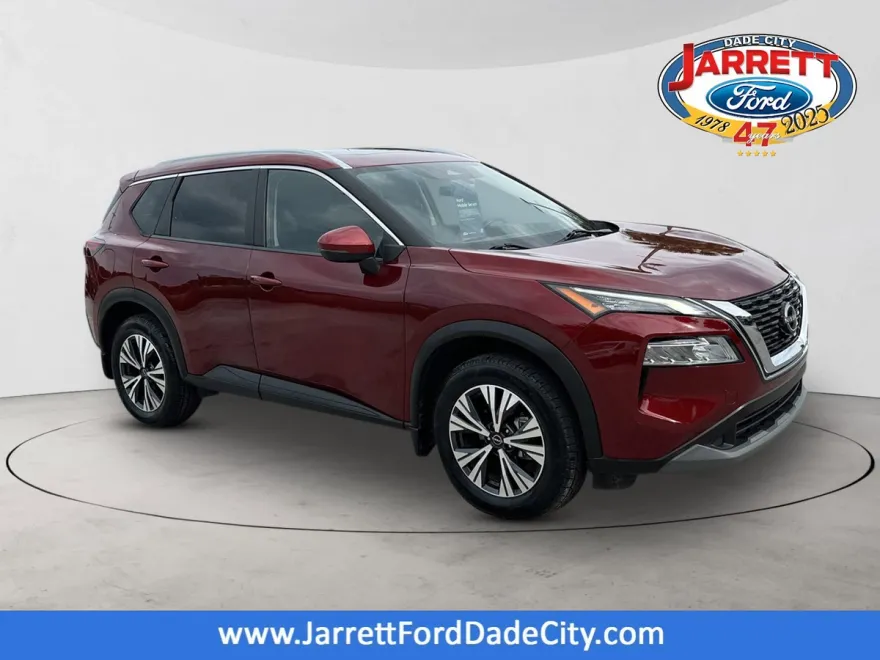 2023 Nissan Rogue SV photo 1