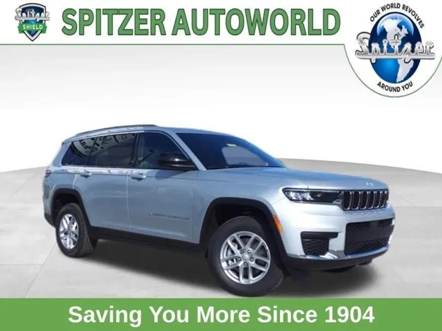 2025 Jeep Grand Cherokee Laredo photo 1