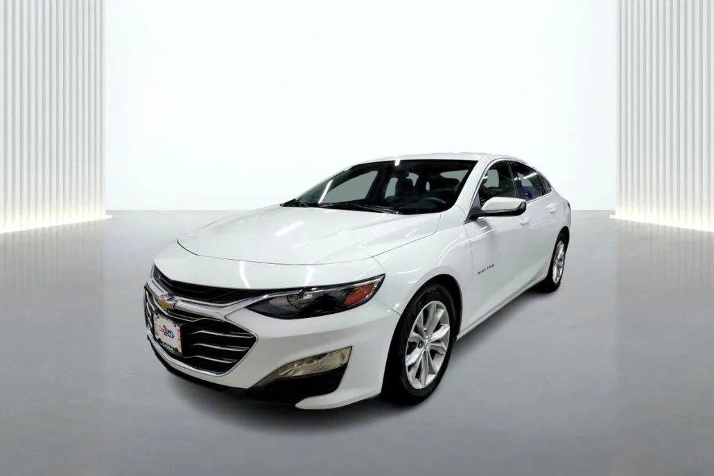 2022 Chevrolet Malibu 1LT photo 1