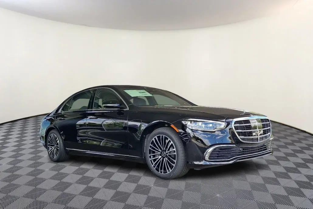2026 Mercedes Benz S 580 4MATIC photo 1