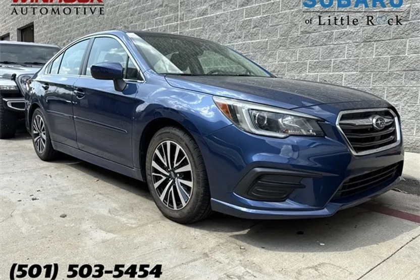 2019 Subaru Legacy 2.5i Premium photo 1