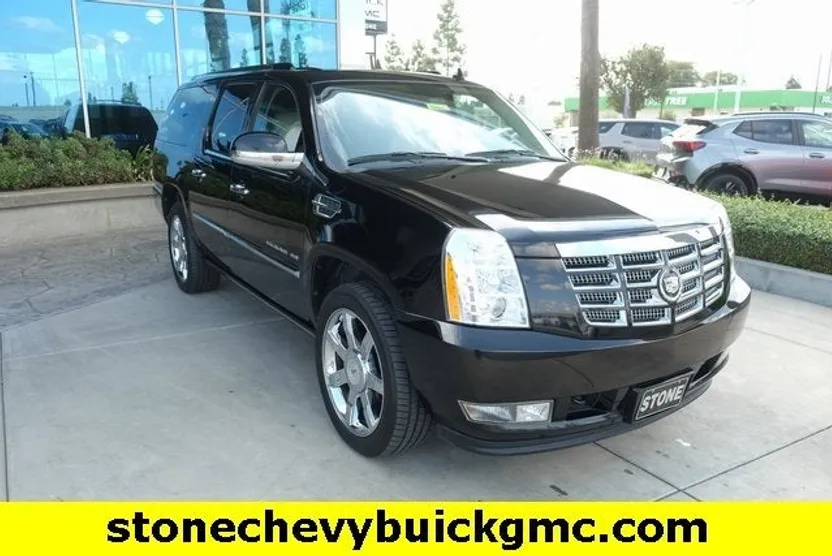 2012 Cadillac Escalade ESV Luxury photo 1