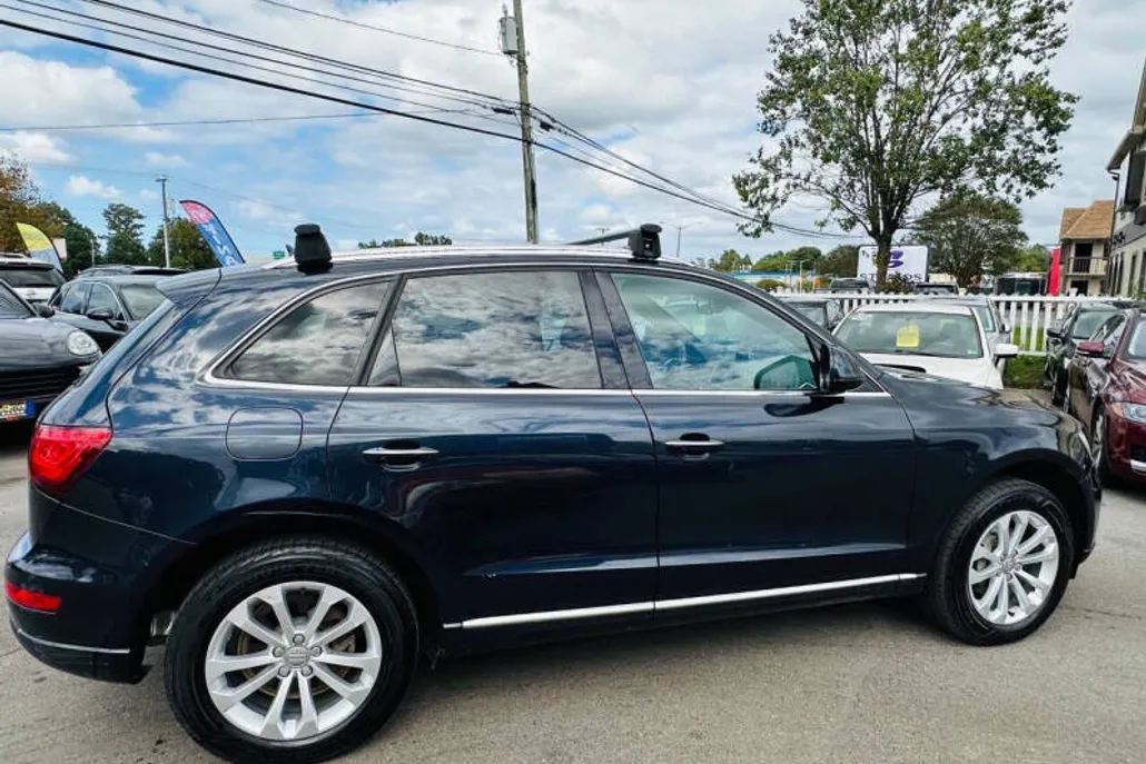 2016 Audi Q5 2.0T Premium photo 1