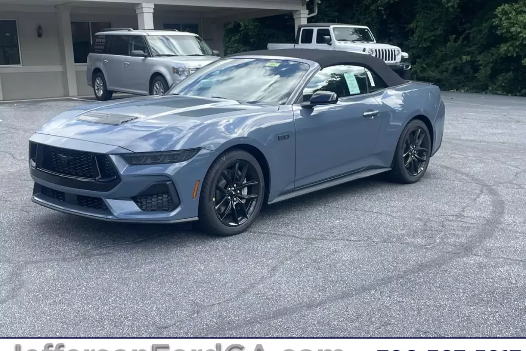 2025 Ford Mustang GT Premium Convertible photo 1