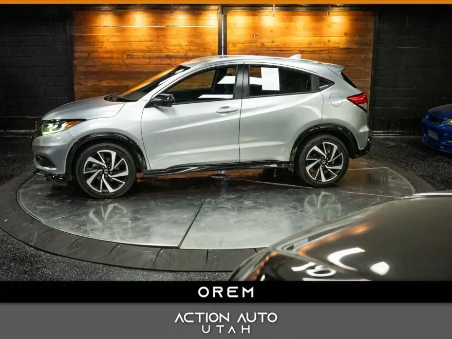 2019 Honda HR-V Sport photo 1