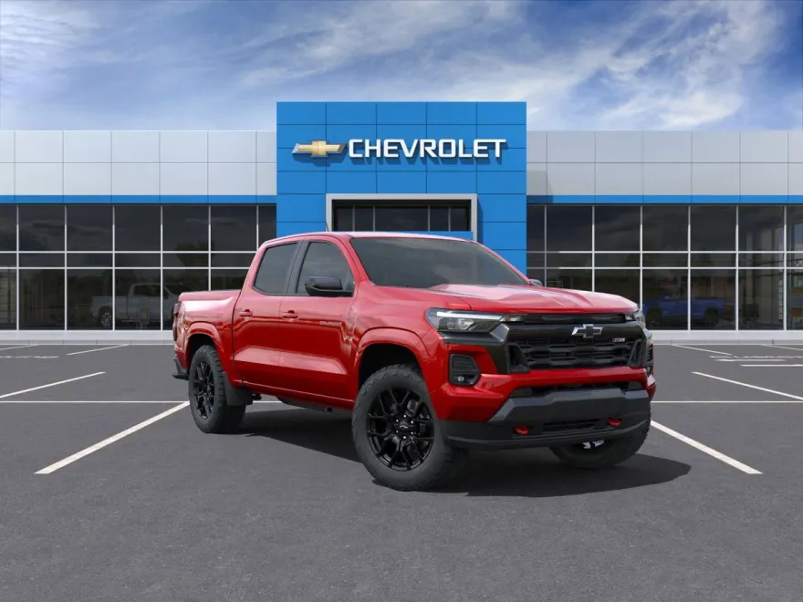 2025 Chevrolet Colorado Z71 photo 1