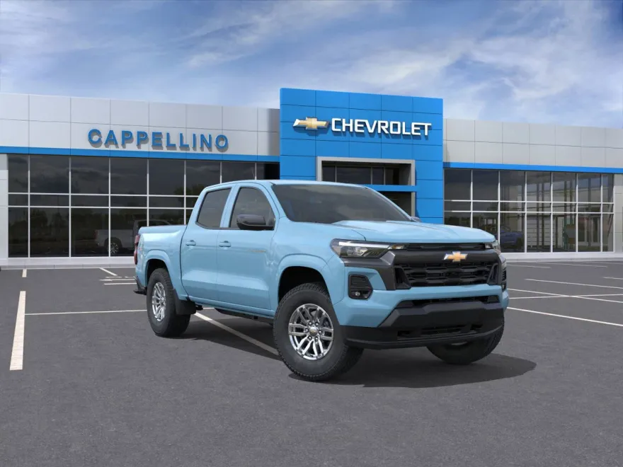 2025 Chevrolet Colorado Work Truck LT photo 1