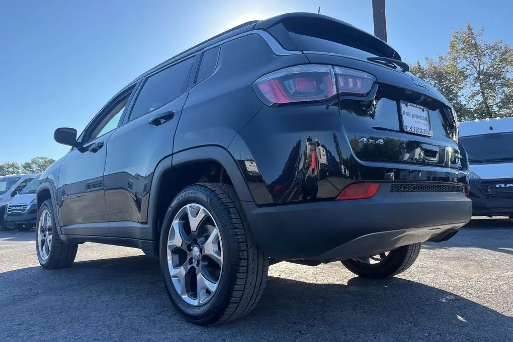 2020 Jeep Compass Limited photo 1