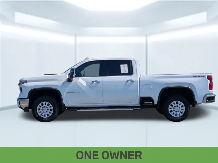 2024 Chevrolet Silverado 2500HD LTZ photo 1