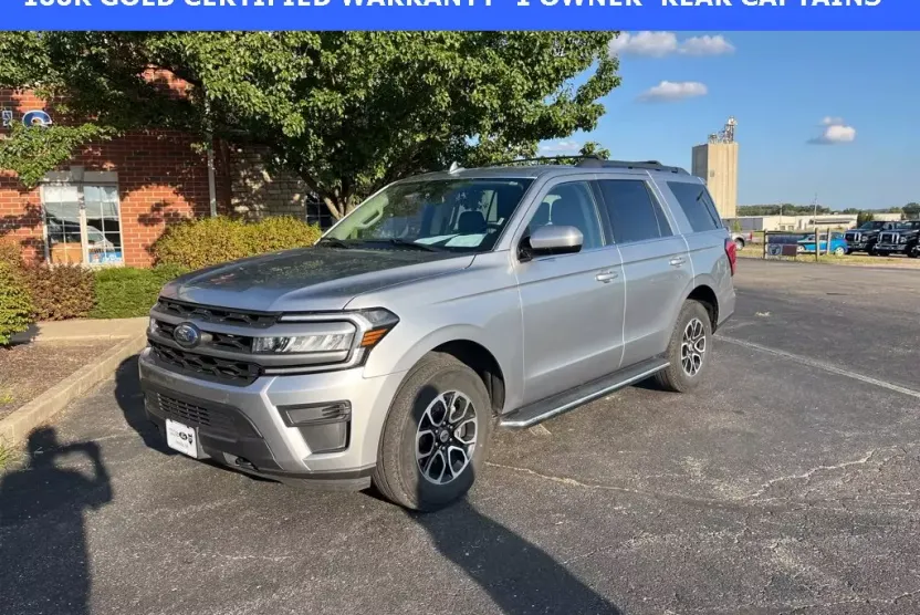 2023 Ford Expedition XLT photo 1