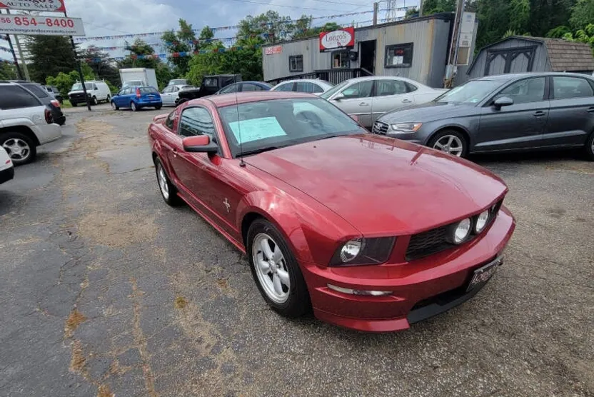 2007 Ford Mustang GT Deluxe photo 1