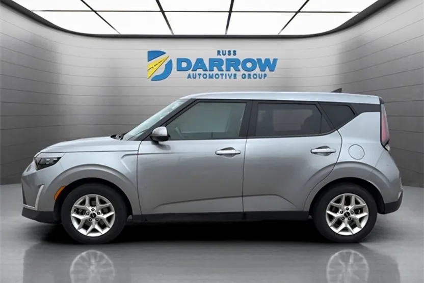 2023 Kia Soul LX Technology photo 1