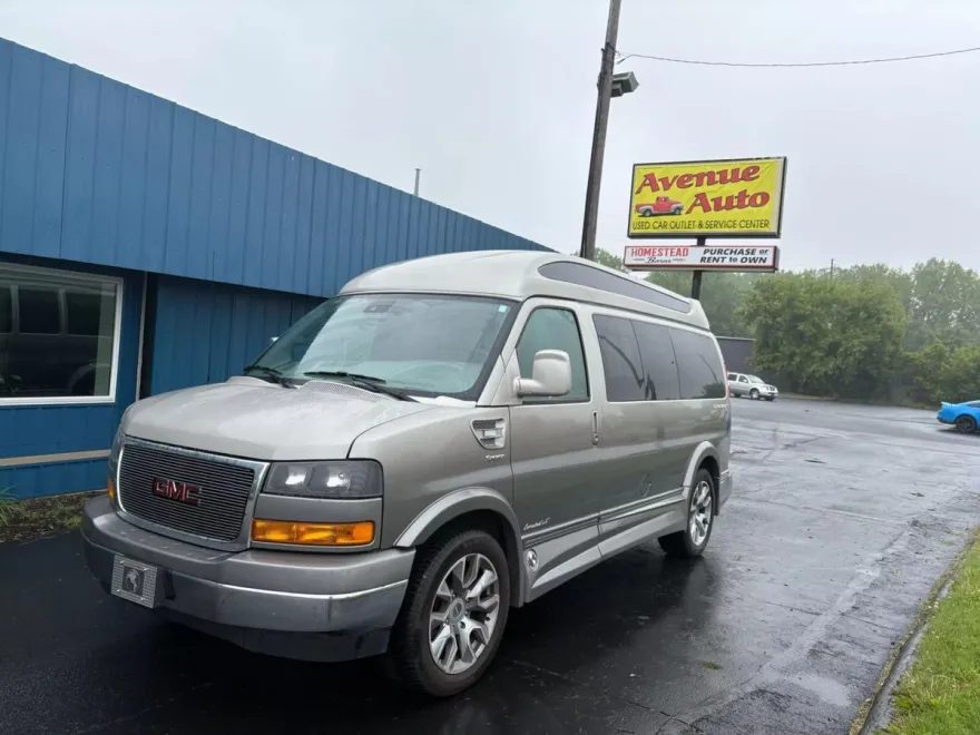 2021 Gmc Savana 2500 Cargo photo 1