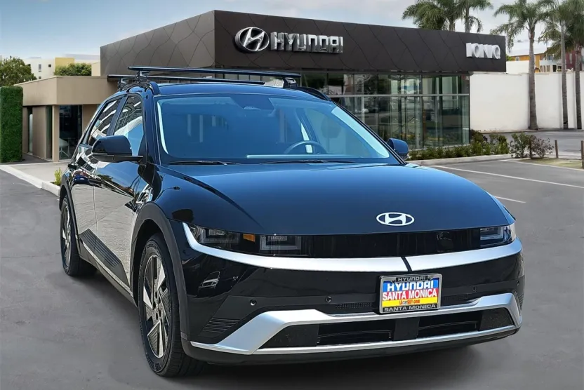 2025 Hyundai Ioniq 5 SEL photo 1