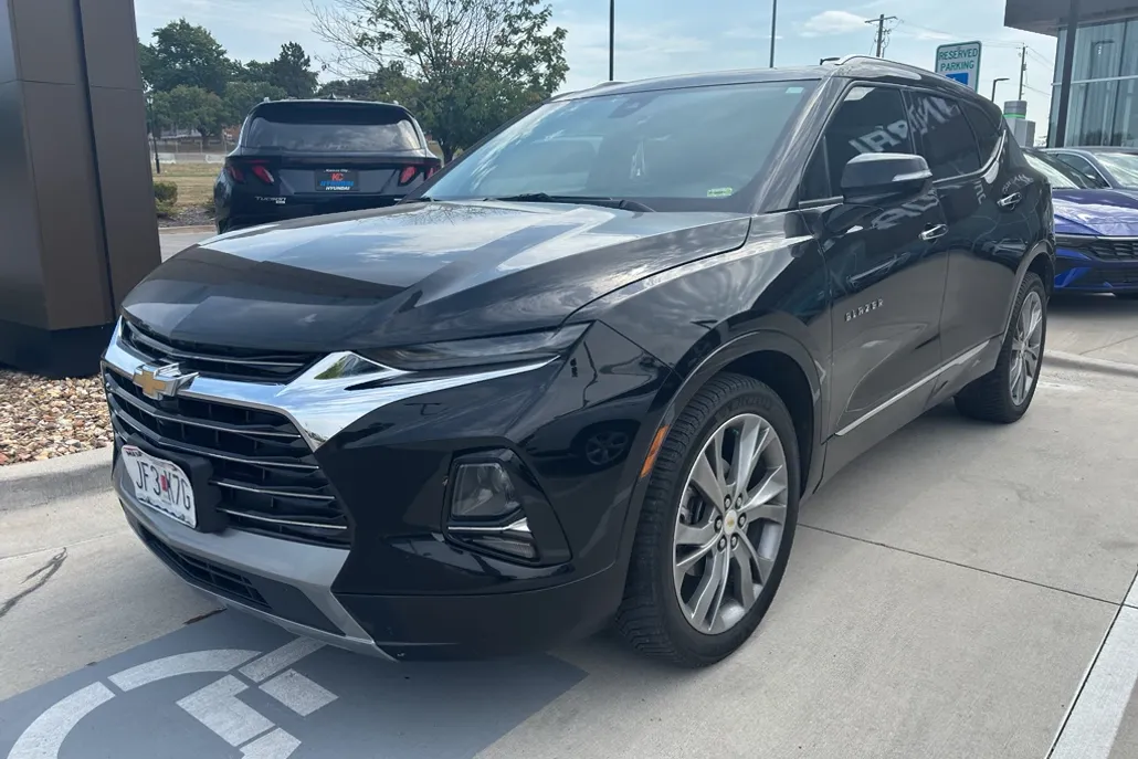 2021 Chevrolet Blazer Premier photo 1
