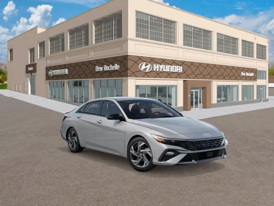 2025 Hyundai Elantra SEL Sport photo 1