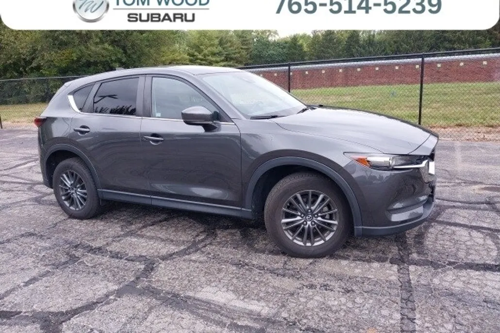 2019 Mazda CX-5 Touring photo 1