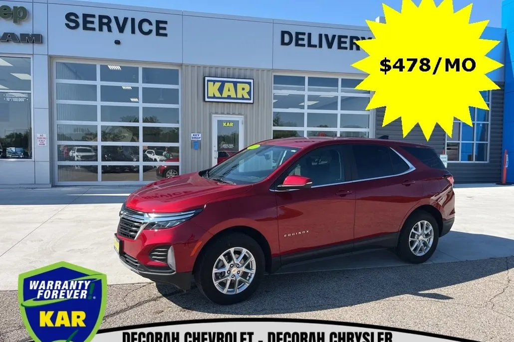 2023 Chevrolet Equinox LT photo 1